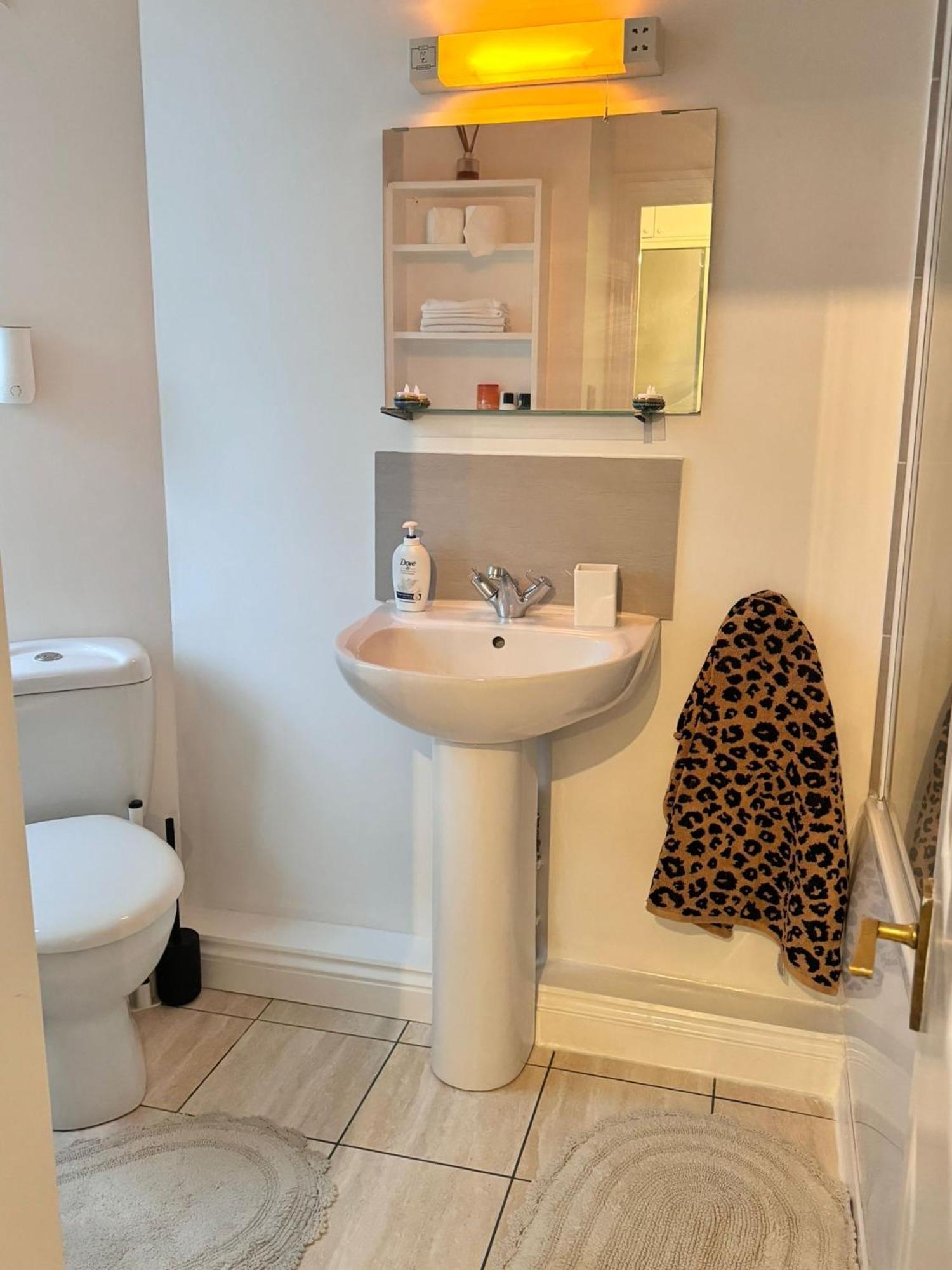 Cool Place Holborn Homestay *
